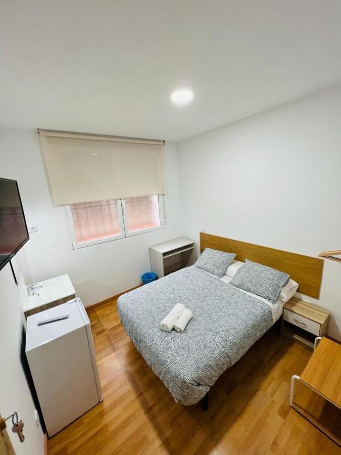 Hospedaje Colonia Vallecas Madrid Eksteriør billede
