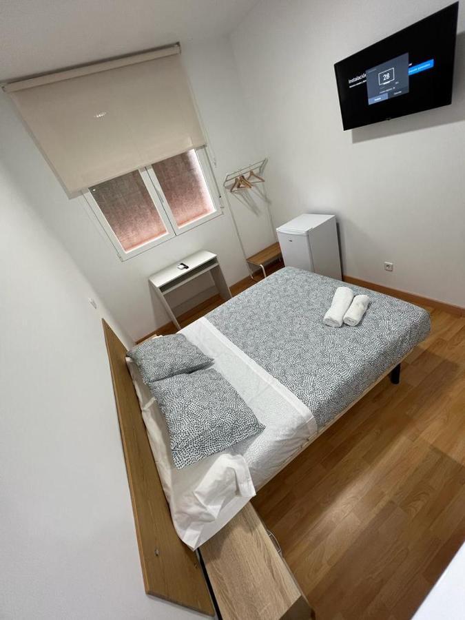 Hospedaje Colonia Vallecas Madrid Eksteriør billede